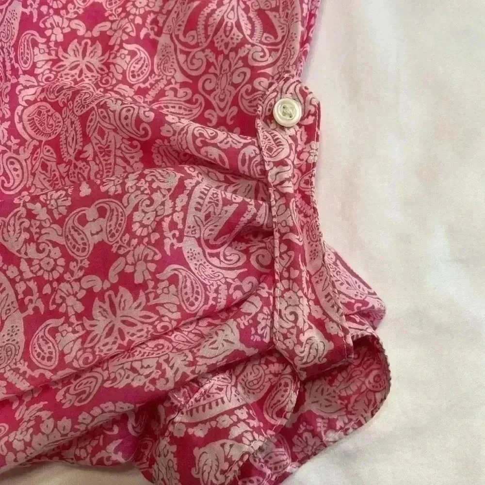 Gap Maternity Pink & White Paisley Design in Size Small.  Long Sleeve/Button Up. - Picture 4 of 10